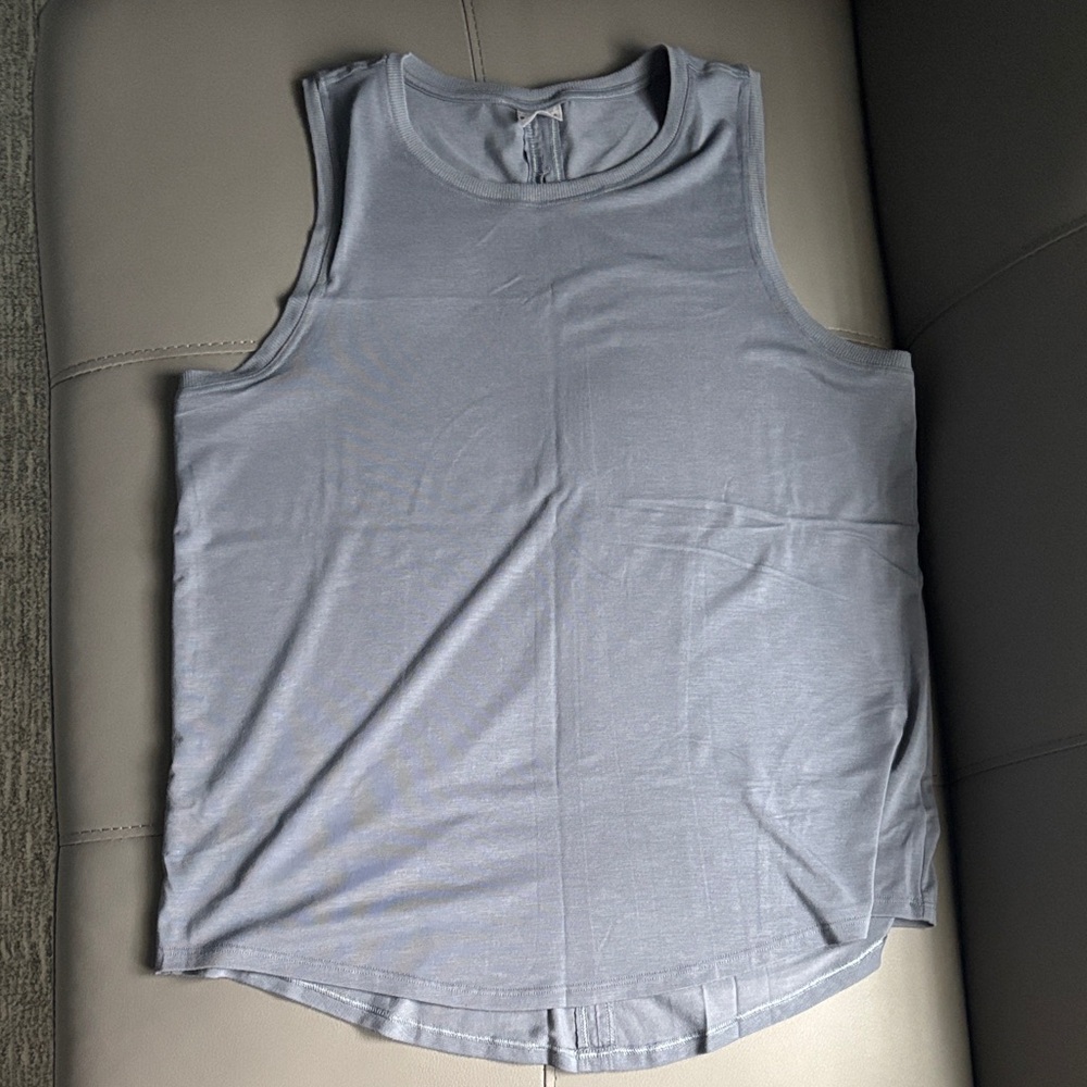 Athleta Women's Sleeveless Crew Neck Tank Top - Gray